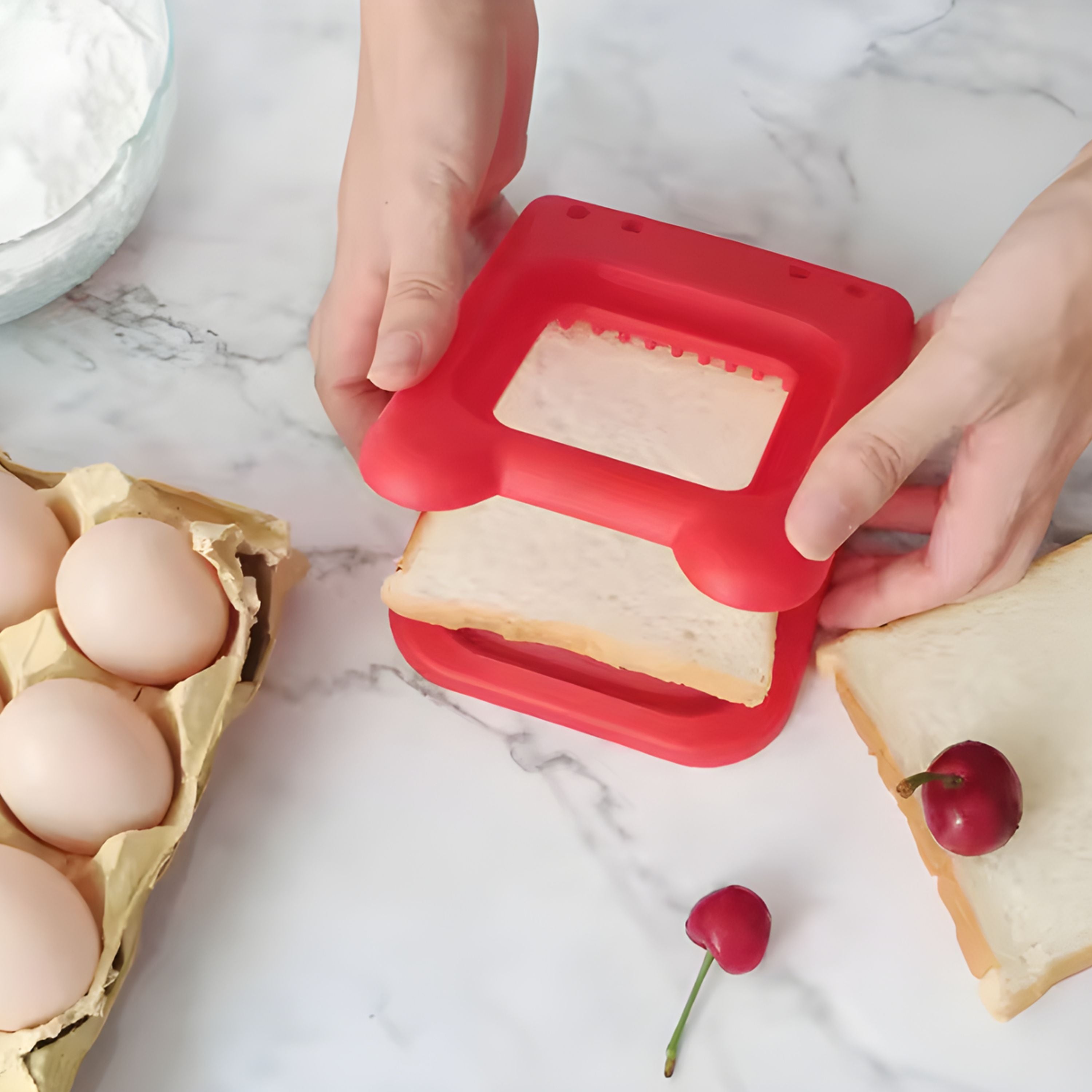 Kitcheniva Square Sandwich Cutter