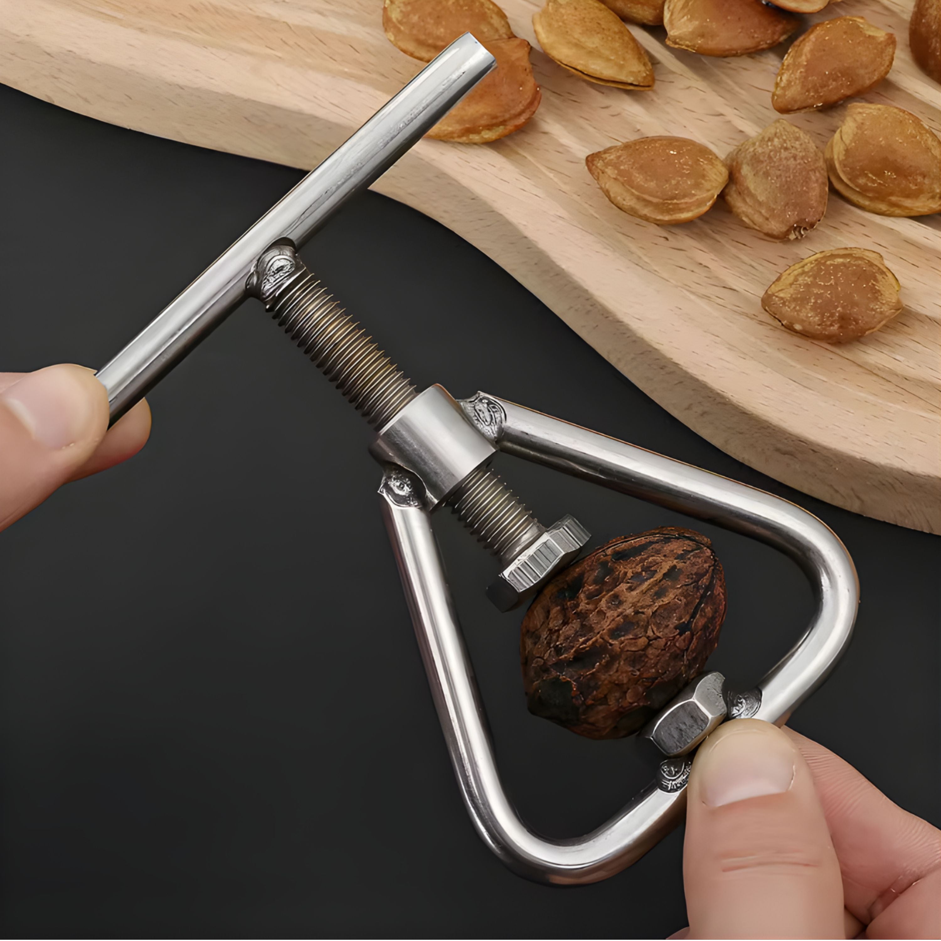 Kitcheniva Stainless Steel Manual Nut Cracker