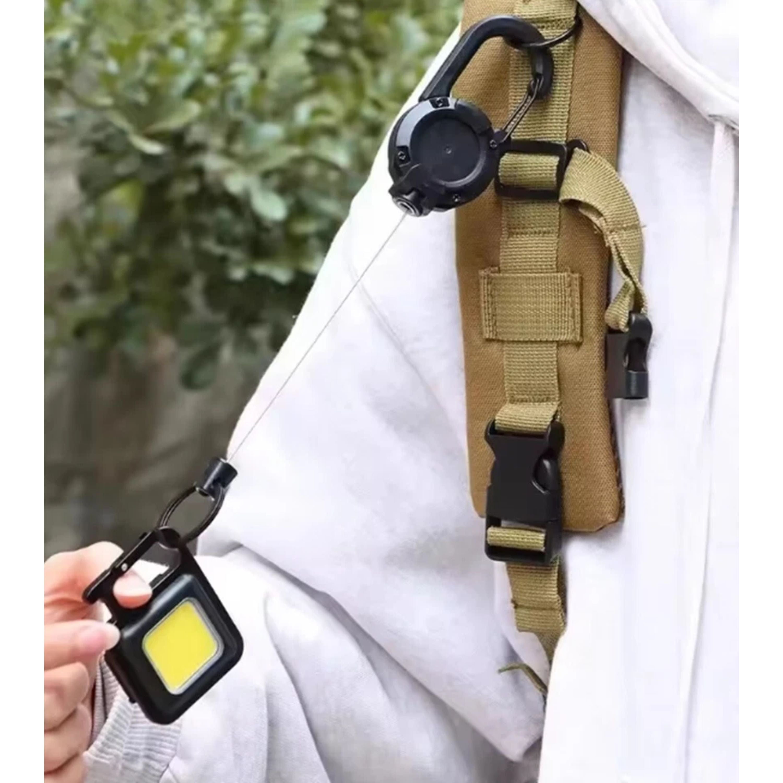 Kitcheniva Heavy Duty Retractable Carabiner Key Chain