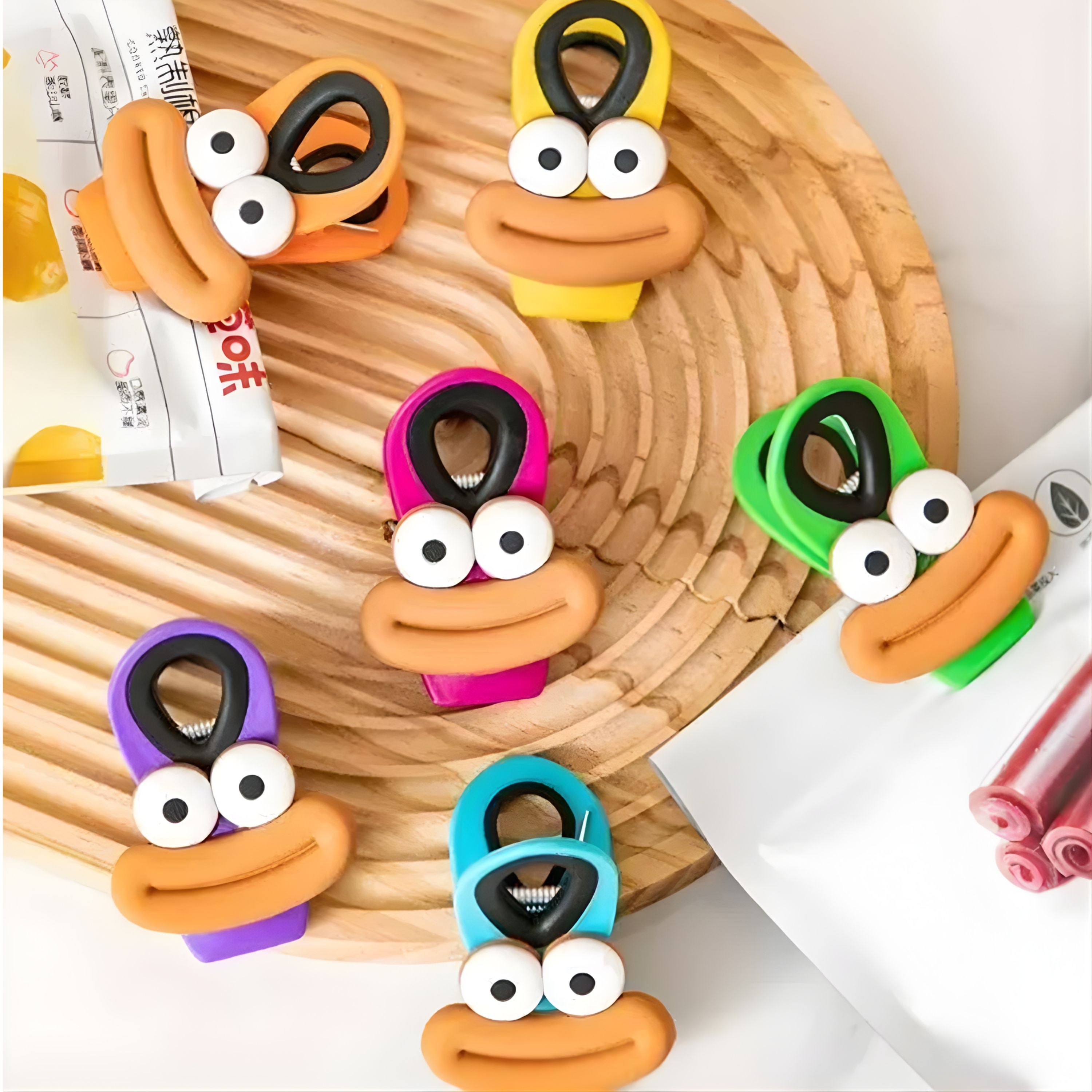 Kitcheniva Magnetic Clip Set With Refrigerator Magnet 6 Pcs