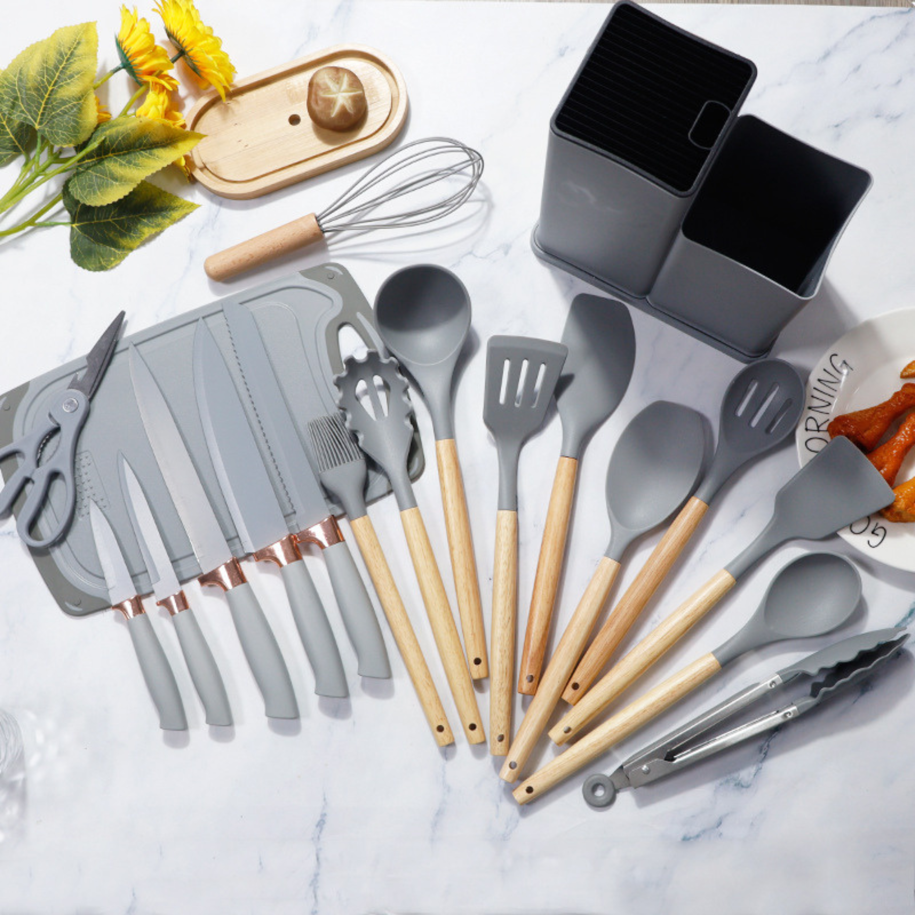 Kitcheniva Stainless Steel Knife Set with Food Grade Silicone Utensil Set, 18-Piece Set