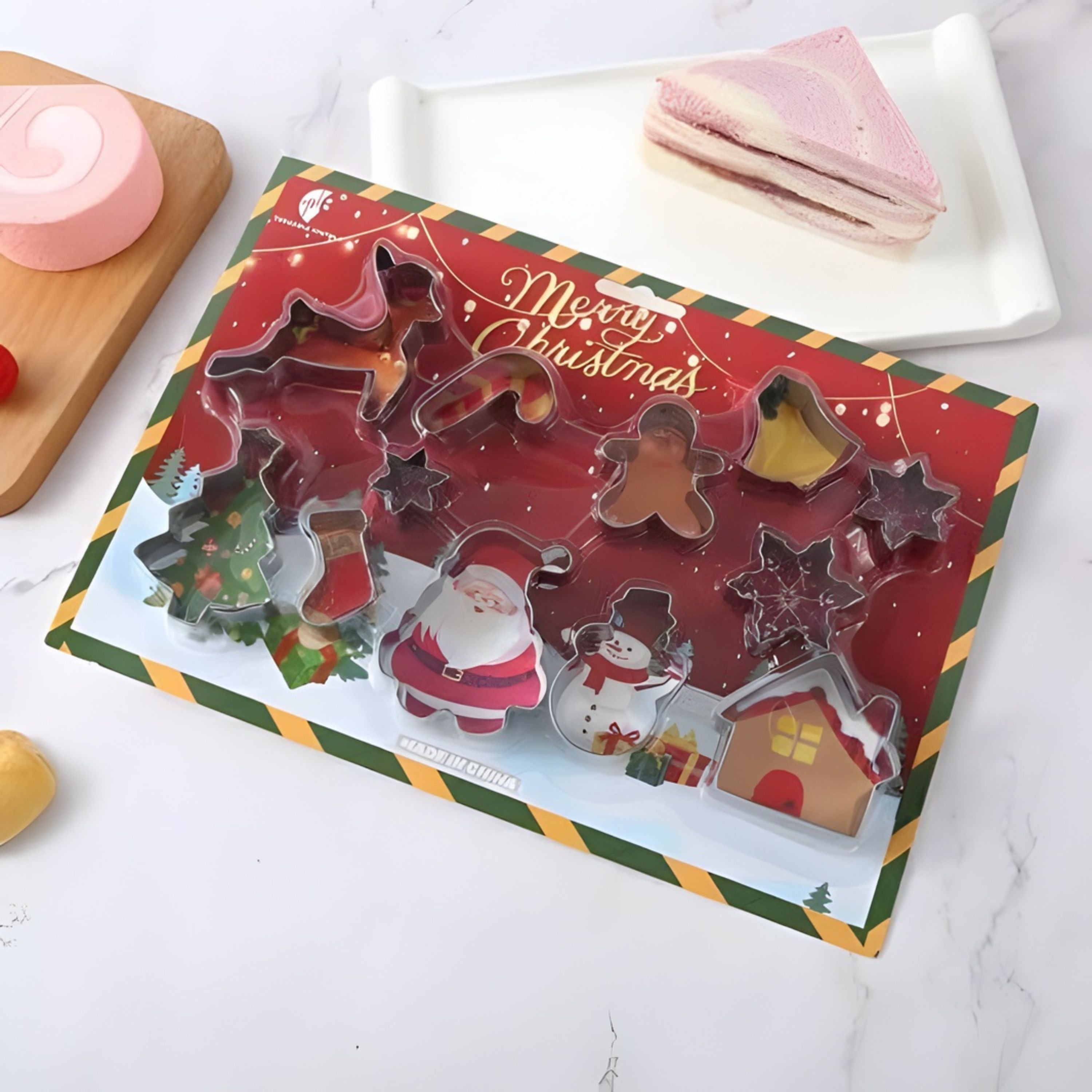 Kitcheniva Christmas Cookie Cutter Variety Pack - Christmas Tree, Santa, Gingerbread Man, Snowman, Reindeer