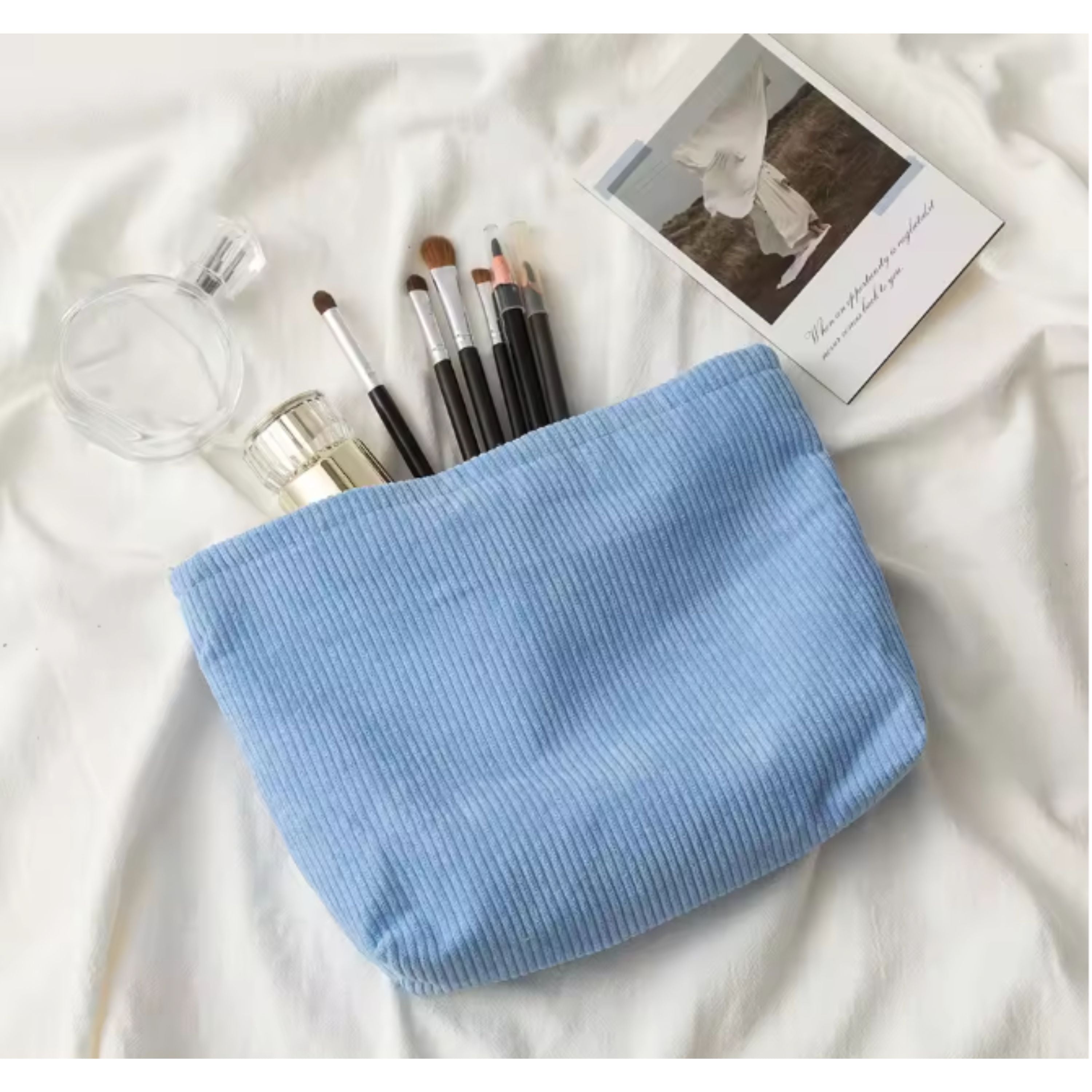 Kitcheniva Corduroy Makeup Bag with Zipper Closure, Blue