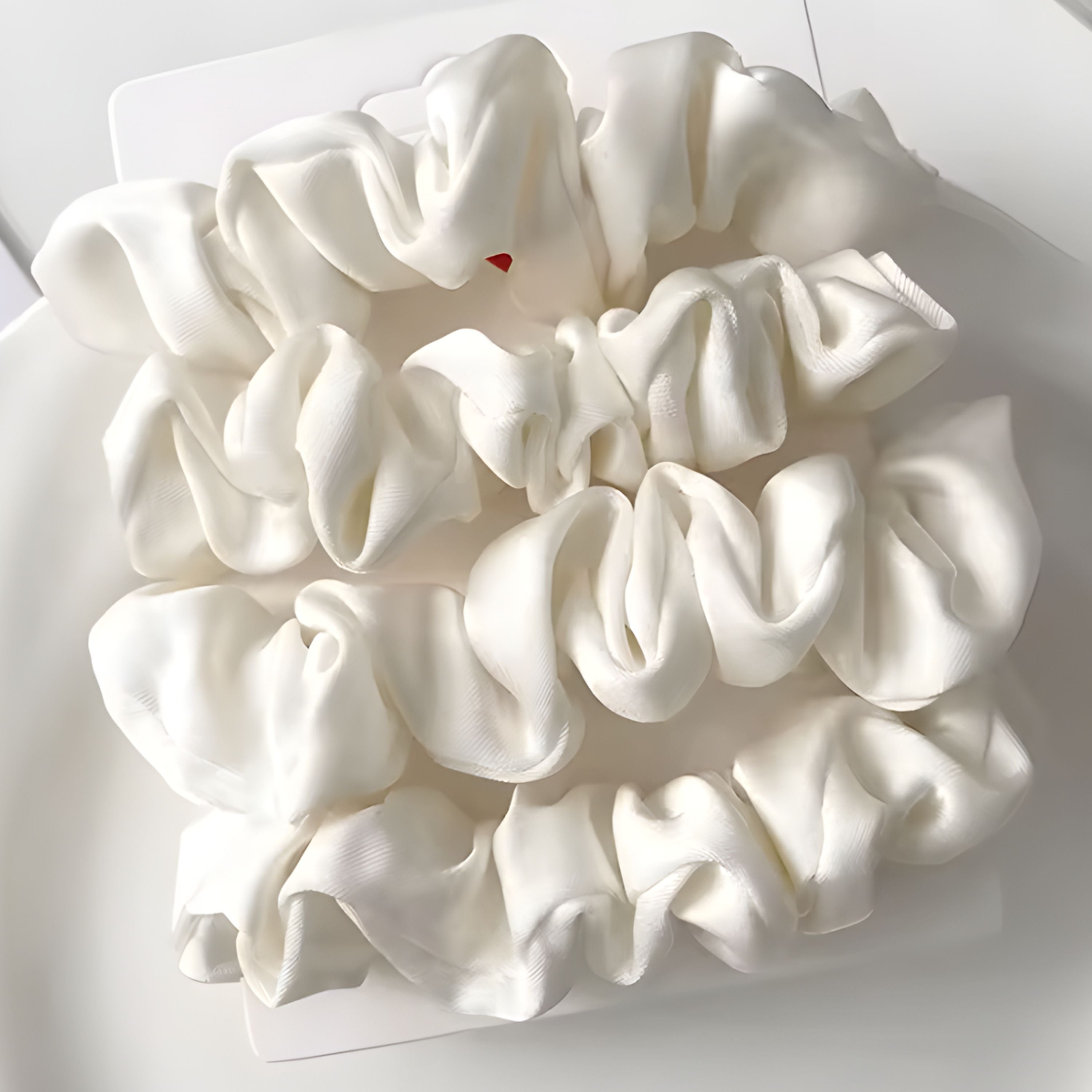 Kitcheniva Silky Satin Scrunchies 4 Pcs, White
