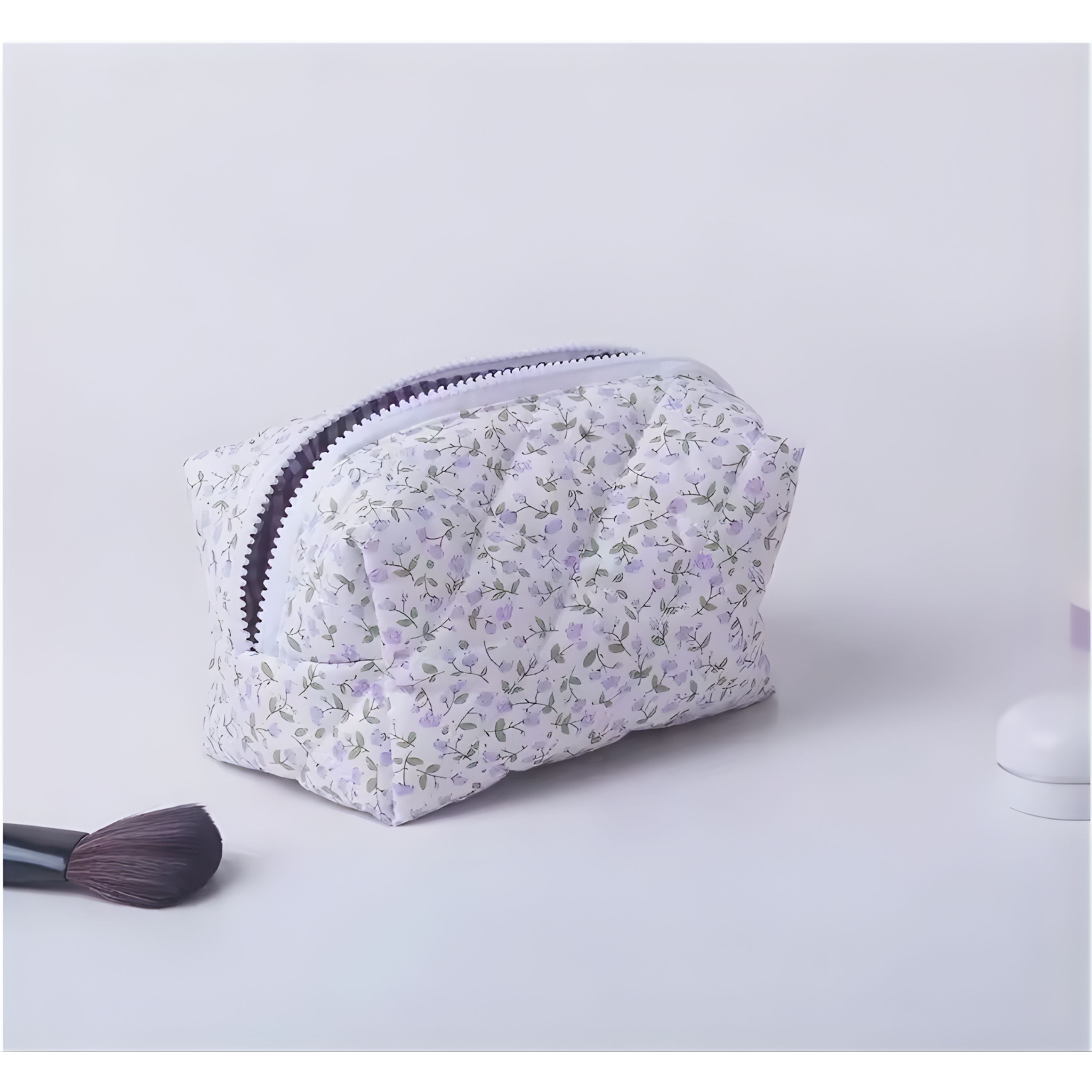 Kitcheniva Quilted Puffy Floral Makeup Bag with Zipper Closure, Lavender