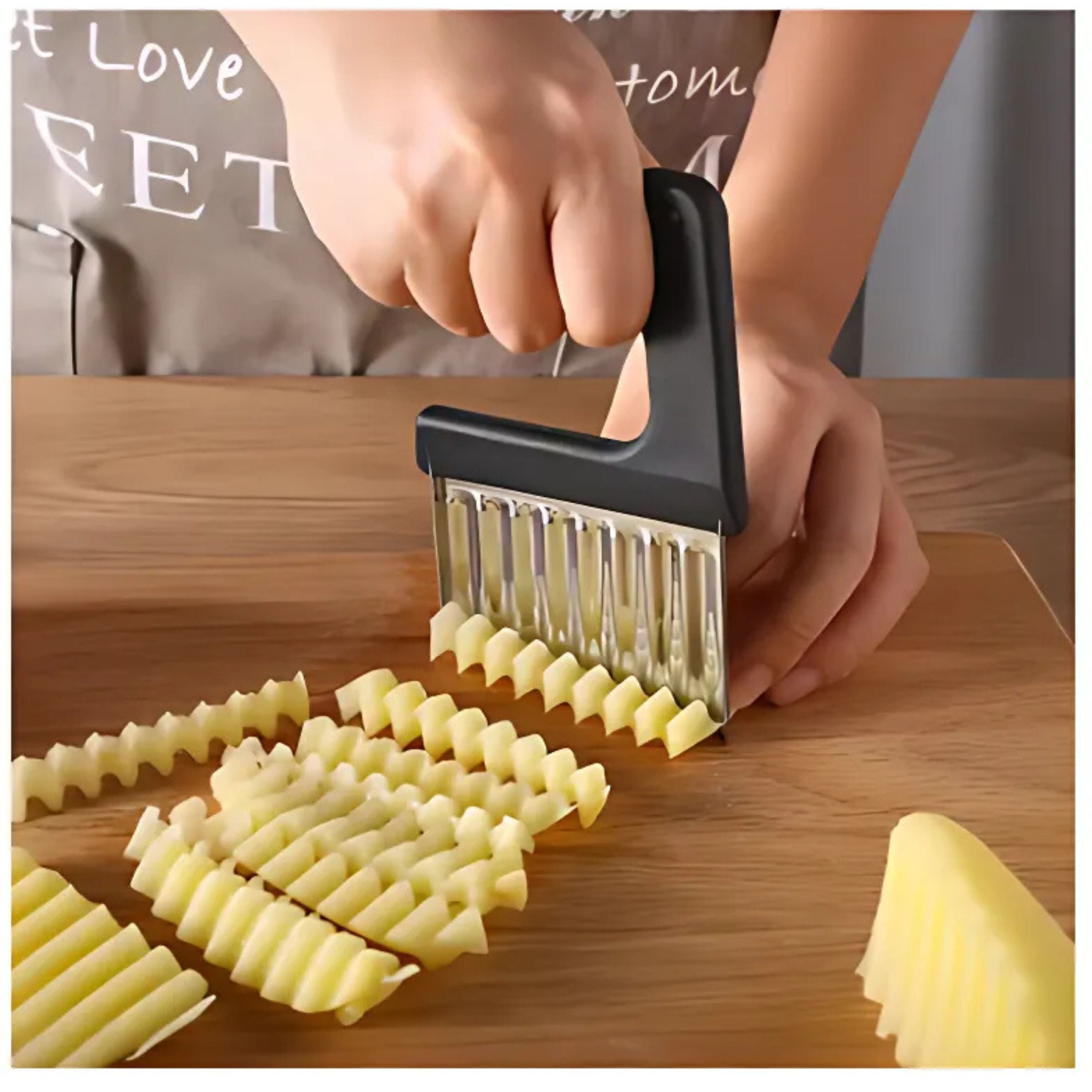 Kitcheniva Crinkle Cutter with Plastic Handle, Black, 1 Pcs