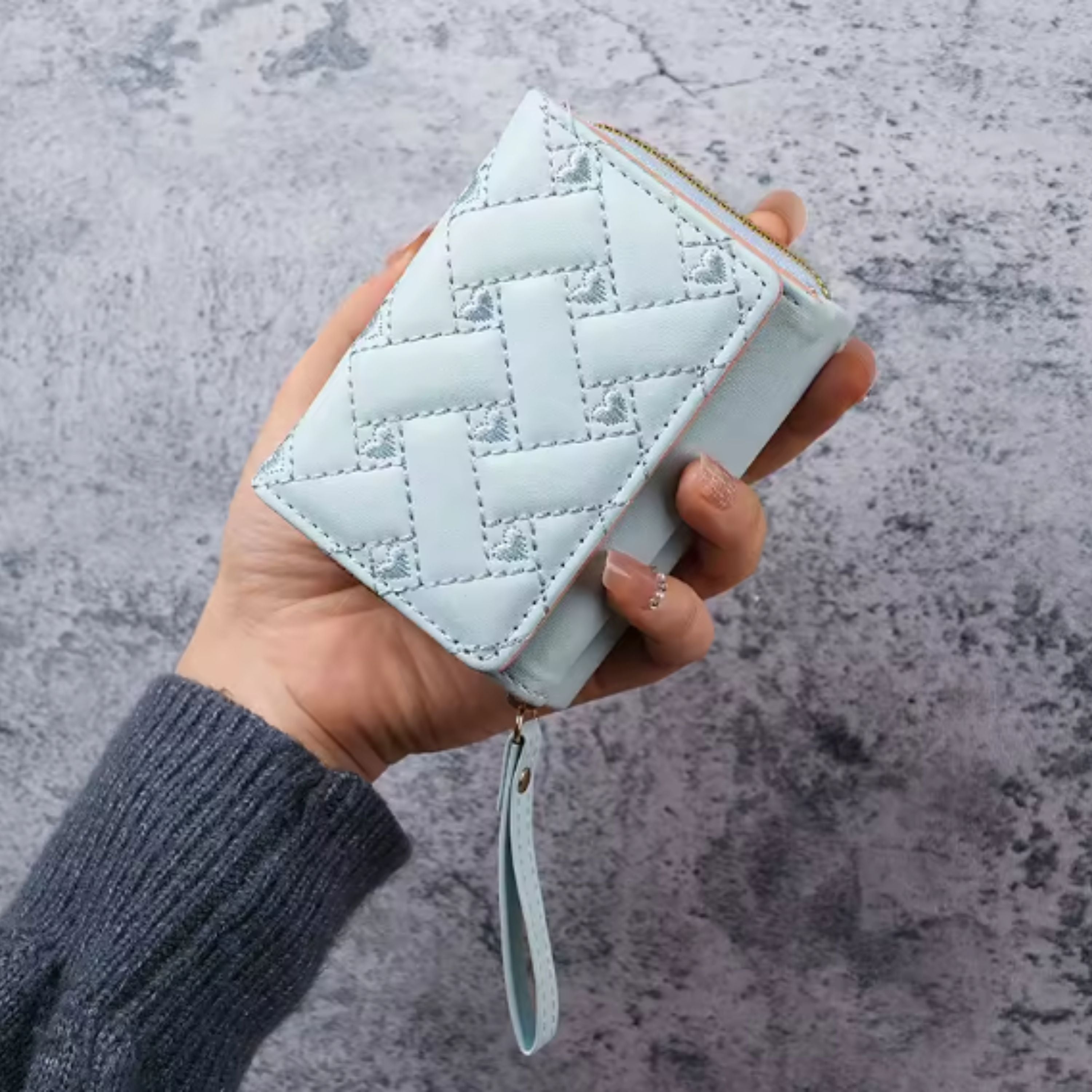 Kitcheniva Women's Heart Embroidered Wallet Blue
