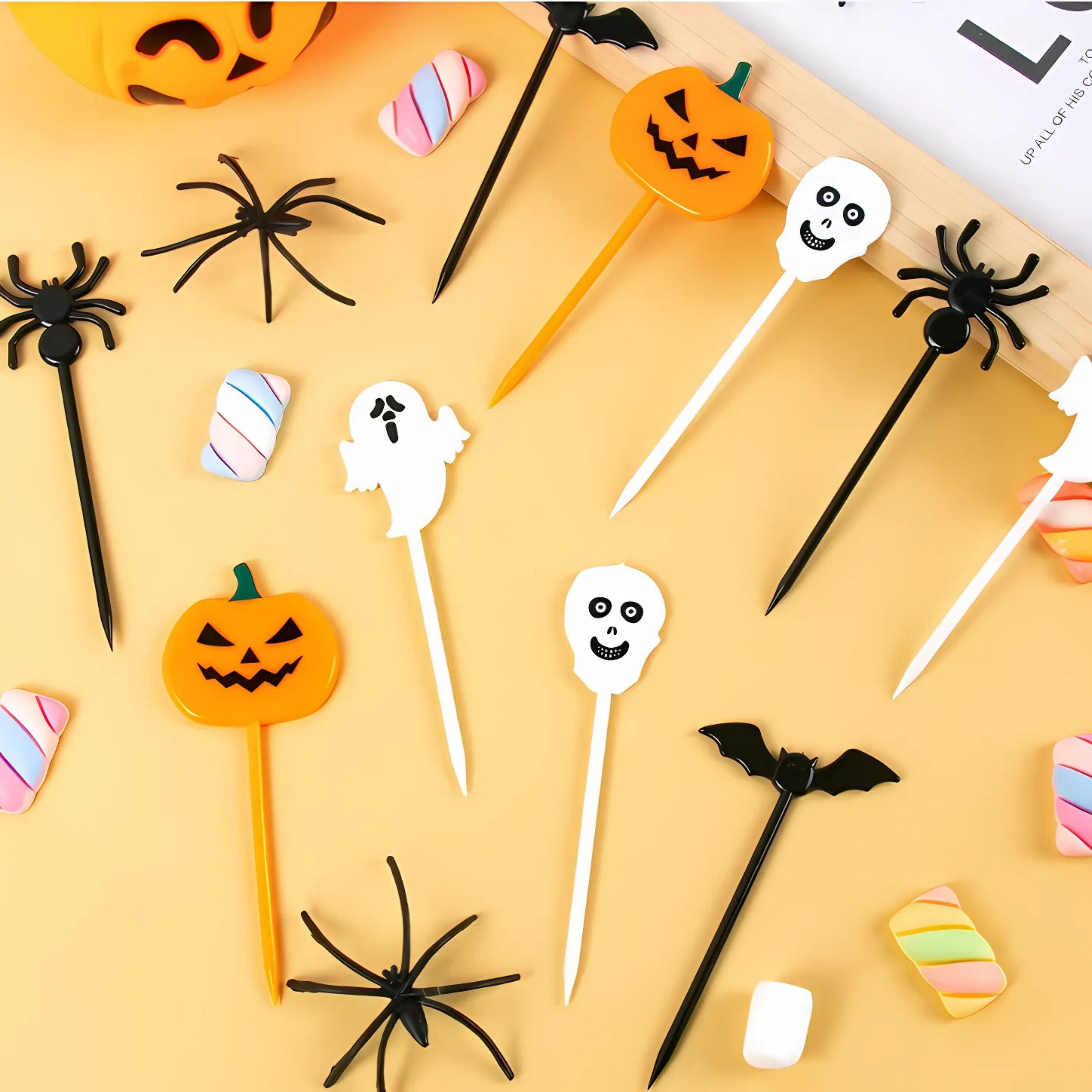 Kitcheniva Halloween Party Toothpicks – Decorative Cupcake, Appetizer & Cocktail Picks